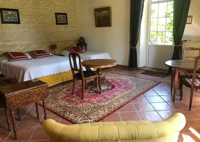 Le Logis De Guest house 3*